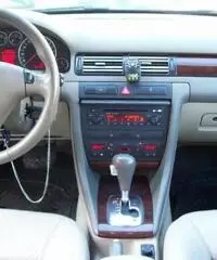 Audi A6 Avant 2.5 V6 TDI 155CV Automatica Audi A6 Avant 2.5 V6 TDI 155CV Automatica
