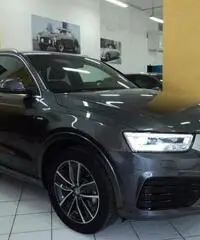Audi Q3 2.0 TDI 150 CV quattro s line s tronic Audi Q3 2.0 TDI 150 CV quattro s line s tronic