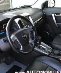 CHEVROLET Captiva 2.2 VCDi Autom. 4WD LTZ (7posti-Navi-Retrocamera) rif. 6737486 CHEVROLET Captiva 2.2 VCDi Autom. 4WD LTZ (7posti-Navi-Retrocamera) rif. 6737486