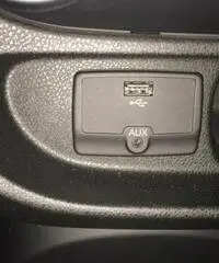 Fiat 500L 1.3 Multijet 85 CV Easy S/S Fiat 500L 1.3 Multijet 85 CV Easy S/S