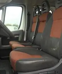 Fiat Ducato 33 LH1  2.3 MJT  6 +1 CON CASSONE Fiat Ducato 33 LH1  2.3 MJT  6 +1 CON CASSONE