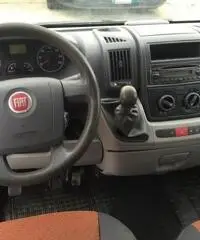 Fiat Ducato 33 LH1  2.3 MJT  6 +1 CON CASSONE Fiat Ducato 33 LH1  2.3 MJT  6 +1 CON CASSONE