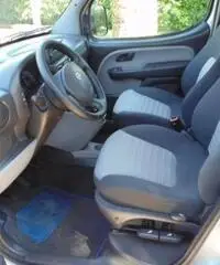 FIAT Doblo Doblò 1.9 MJT 120 CV Family 7 POSTI rif. 7195215 FIAT Doblo Doblò 1.9 MJT 120 CV Family 7 POSTI rif. 7195215