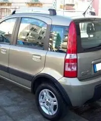 Fiat Panda 1.3 MJT 16V DPF 4x4 Climbing Fiat Panda 1.3 MJT 16V DPF 4x4 Climbing