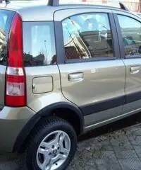 Fiat Panda 1.3 MJT 16V DPF 4x4 Climbing Fiat Panda 1.3 MJT 16V DPF 4x4 Climbing