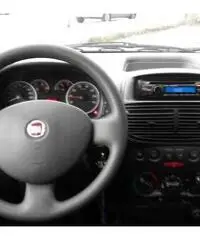 Fiat Punto 1.2 5P. Active GPL Fiat Punto 1.2 5P. Active GPL