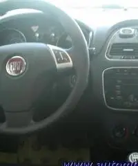 FIAT Punto 1.2 8V 5 porte Lounge rif. 5672273 FIAT Punto 1.2 8V 5 porte Lounge rif. 5672273