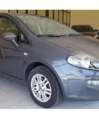 Fiat Punto 1.2 8V 5P. Lounge Fiat Punto 1.2 8V 5P. Lounge