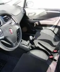FIAT Punto 1.3 MJT II S&S 95 CV 5 porte Lounge rif. 7193109 FIAT Punto 1.3 MJT II S&S 95 CV 5 porte Lounge rif. 7193109