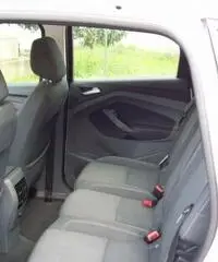 Ford C-Max 1.6 TDCi 95CV Titanium  Ford C-Max 1.6 TDCi 95CV Titanium
