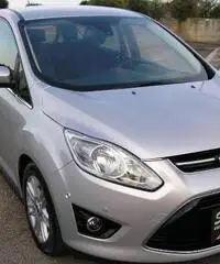 Ford C-max 1.6 Tdci/115cv Titanium DPF BS. Ford C-max 1.6 Tdci/115cv Titanium DPF BS.