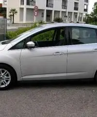 Ford C-max 1.6 Tdci/115cv Titanium DPF BS. Ford C-max 1.6 Tdci/115cv Titanium DPF BS.