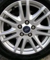 Ford C-max 1.6 Tdci/115cv Titanium DPF BS. Ford C-max 1.6 Tdci/115cv Titanium DPF BS.