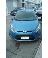 Ford fiesta 2010 5p titanium 1.4gpl Ford fiesta 2010 5p titanium 1.4gpl