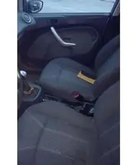 Ford fiesta 2010 5p titanium 1.4gpl Ford fiesta 2010 5p titanium 1.4gpl