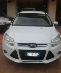 FORD Focus 1.6 TDCi 115 CV SW Business rif. 7196897 FORD Focus 1.6 TDCi 115 CV SW Business rif. 7196897