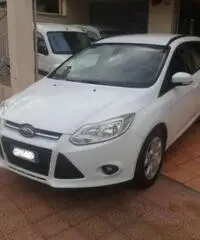 FORD Focus 1.6 TDCi 115 CV SW Business rif. 7196897 FORD Focus 1.6 TDCi 115 CV SW Business rif. 7196897