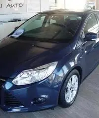 Ford Focus 1.6 Tdci 95cv 5P. DPF Business Ford Focus 1.6 Tdci 95cv 5P. DPF Business
