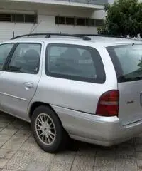 Ford Mondeo SW 1.8 TD 90CV Ghia Ford Mondeo SW 1.8 TD 90CV Ghia