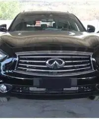INFINITI FX30 d S Premium INFINITI FX30 d S Premium
