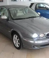 Jaguar X-type 2.0d Executive EU3 Jaguar X-type 2.0d Executive EU3
