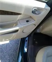 Jaguar X-type 2.5 V6 24V Executive Jaguar X-type 2.5 V6 24V Executive