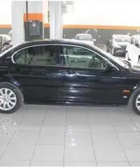 JAGUAR X-Type 2.5 V6 24V cat Executive