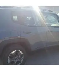 Jeep Renegade 1.6 MJT 120cv Longitude Jeep Renegade 1.6 MJT 120cv Longitude