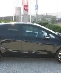 KIA Rio 1.1 CRDi 5p. Cool