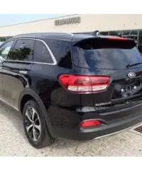 KIA Sorento 2.2 CRDi Stop&Go AUTO 2WD Loft 7 posti KM0