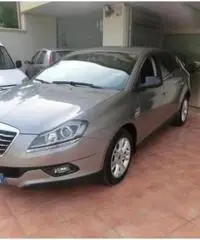 LANCIA Delta 1.6 MJT DPF Gold LANCIA Delta 1.6 MJT DPF Gold