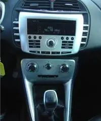 Lancia Delta 1.6 MJT DPF ORO Lancia Delta 1.6 MJT DPF ORO