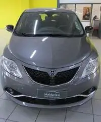 LANCIA Ypsilon 0.9 TwinAir 85 CV 5 porte Metano Ecochic Platinum LANCIA Ypsilon 0.9 TwinAir 85 CV 5 porte Metano Ecochic Platinum