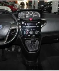 LANCIA Ypsilon 1.2 69 CV 5 porte GPL Ecochic Gold LANCIA Ypsilon 1.2 69 CV 5 porte GPL Ecochic Gold