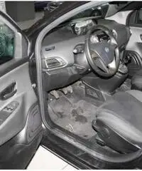 LANCIA Ypsilon 1.2 69 CV 5 porte GPL Ecochic Gold LANCIA Ypsilon 1.2 69 CV 5 porte GPL Ecochic Gold