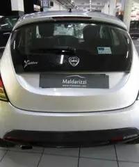 LANCIA Ypsilon 1.2 69 CV 5 porte Gold LANCIA Ypsilon 1.2 69 CV 5 porte Gold