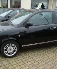 Lancia Ypsilon 1.2 ORO Lancia Ypsilon 1.2 ORO