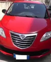LANCIA Ypsilon 1.3 MJT 16V 95 CV 5 porte S&S Black&Red LANCIA Ypsilon 1.3 MJT 16V 95 CV 5 porte S&S Black&Red