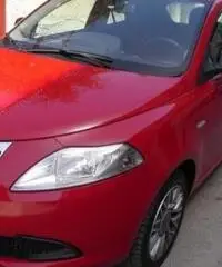 LANCIA Ypsilon 1.3 MJT 16V 95 CV 5 porte S&S Black&Red LANCIA Ypsilon 1.3 MJT 16V 95 CV 5 porte S&S Black&Red