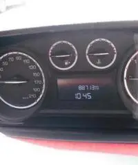 LANCIA Ypsilon 1.3 MJT 16V 95 CV 5 porte S&S Black&Red LANCIA Ypsilon 1.3 MJT 16V 95 CV 5 porte S&S Black&Red