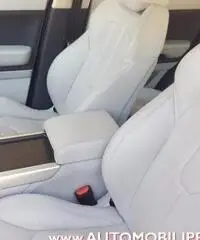 LAND ROVER Range Rover Evoque 2.2 TD4 Pure Tech (Navi-Pelle-C.Autom. 9m)