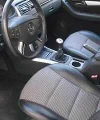 MERCEDES-BENZ B 200 CDI Sport MERCEDES-BENZ B 200 CDI Sport