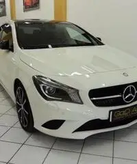 Mercedes-Benz CLA 200 d Automatic URBAN TETTO, NAVI, XENON Mercedes-Benz CLA 200 d Automatic URBAN TETTO, NAVI, XENON