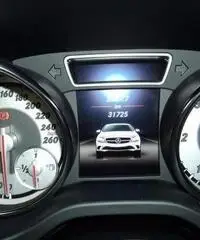 Mercedes-Benz CLA 200 d Automatic URBAN TETTO, NAVI, XENON Mercedes-Benz CLA 200 d Automatic URBAN TETTO, NAVI, XENON