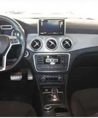 MERCEDES-BENZ CLA 45 AMG 4Matic