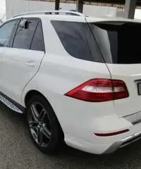 MERCEDES-BENZ ML 250 BlueTEC 4Matic Premium