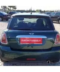 MINI Mini Mini 1.6 16V Cooper D MINI Mini Mini 1.6 16V Cooper D