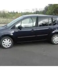 Modus 1.5DCI85cv Expression Modus 1.5DCI85cv Expression