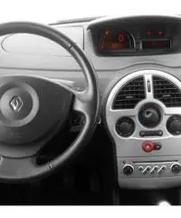 Modus 1.5DCI85cv Expression Modus 1.5DCI85cv Expression