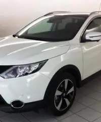 NISSAN Qashqai 1.5 dCi N-CONNECTA NISSAN Qashqai 1.5 dCi N-CONNECTA